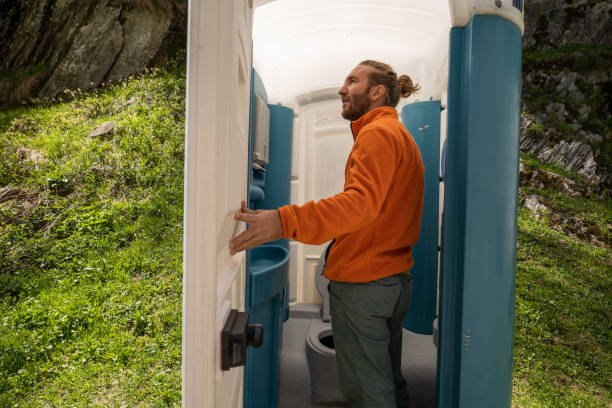 Best Construction site porta potty rental  in Kirtland, OH