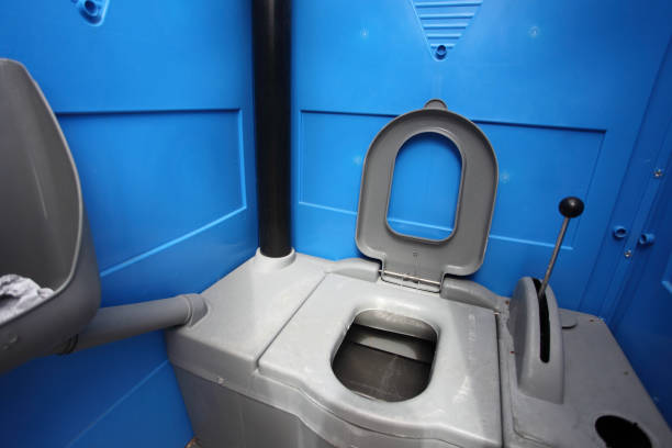Best Luxury portable toilet rental  in Kirtland, OH