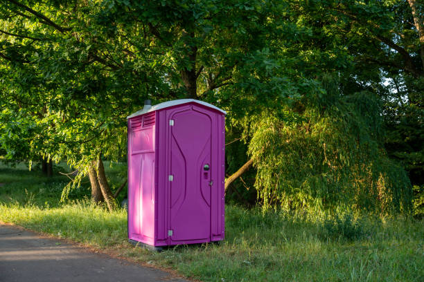 Best Portable restroom trailer rental  in Kirtland, OH
